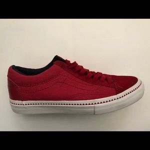 Vans X Huff Red Suede Old Skool M 7.0 W 8.5